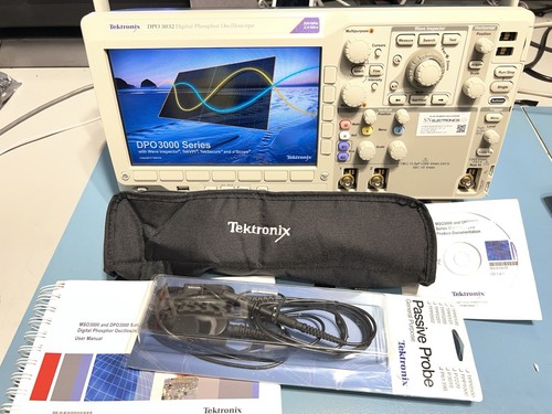 Tektronix dpo3032 digital - tektronix,