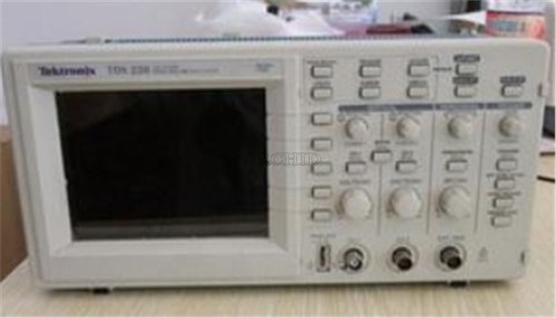 Used channel tektronix - used,
