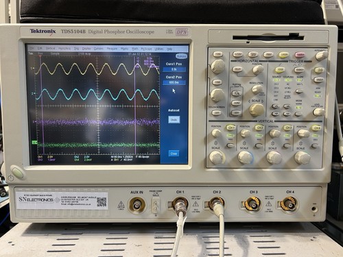 Tektronix tds5104b - tektronix,