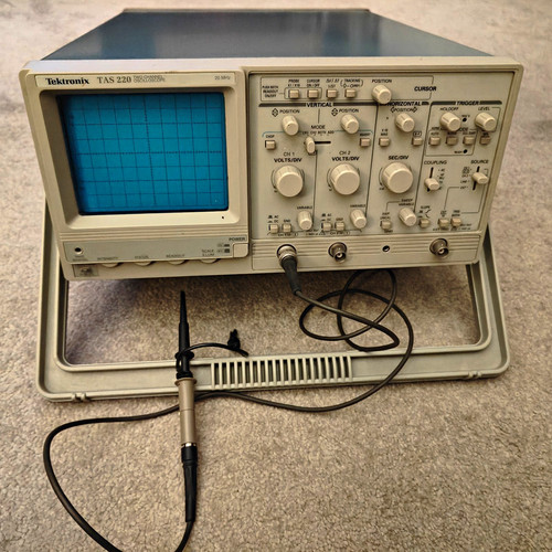 Tektronix tas 220 - tektronix,